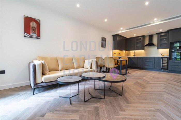 2 Bedroom Apartment To Rent In Merino Gardens, London, E1W