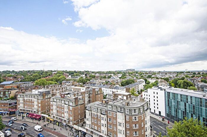 3 Bedroom Penthouse To Rent In Finchley Road, South Hampstead, London, NW3