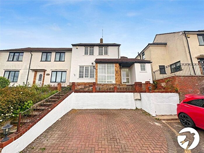 4 Bedroom Semi-Detached House To Rent In Roseberry Gardens, South Orpington, Kent, BR6