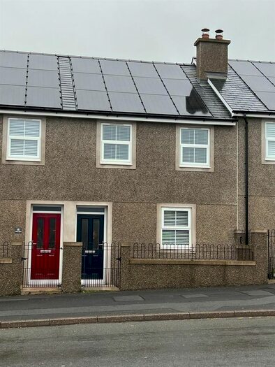 3 Bedroom Terraced House To Rent In Maes Y Garn, High Street, Nefyn, Pwllheli, LL53