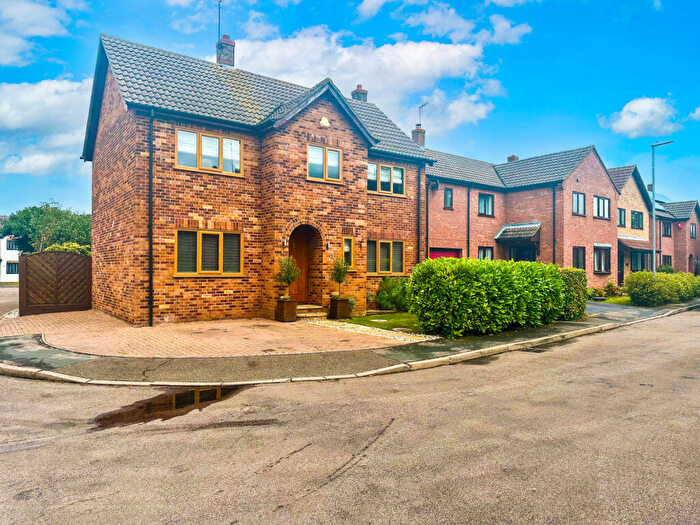 4 Bedroom Detached House For Sale In Field Close, Warboys, PE28