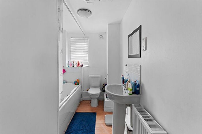 2 Bedroom Flat For Sale In Jesmond Road, St. Georges Court, Weston-Super-Mare, BS22