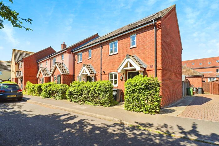 2 Bedroom End Of Terrace House For Sale In Spencer Crescent, Diss, IP22
