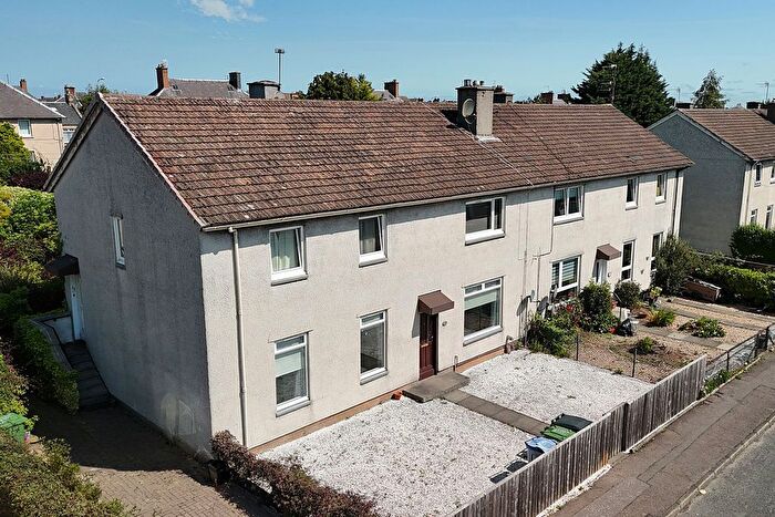 3 Bedroom Flat For Sale In Park Avenue, Loanhead, EH20