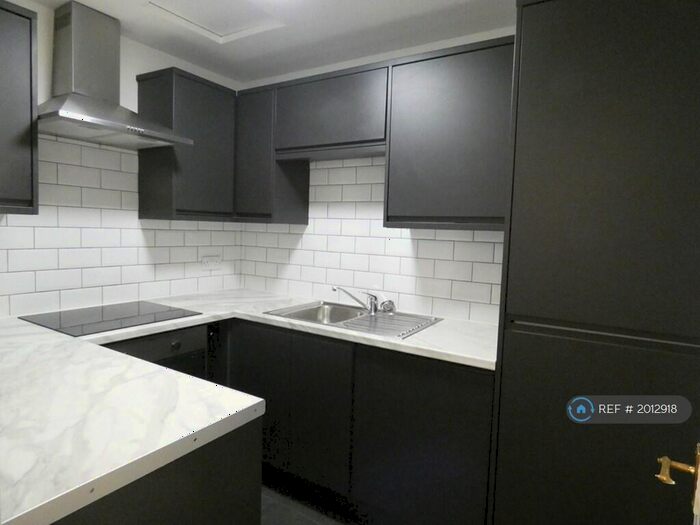 1 Bedroom Flat To Rent In Kinross Road, Waterloo, Liverpool, L22