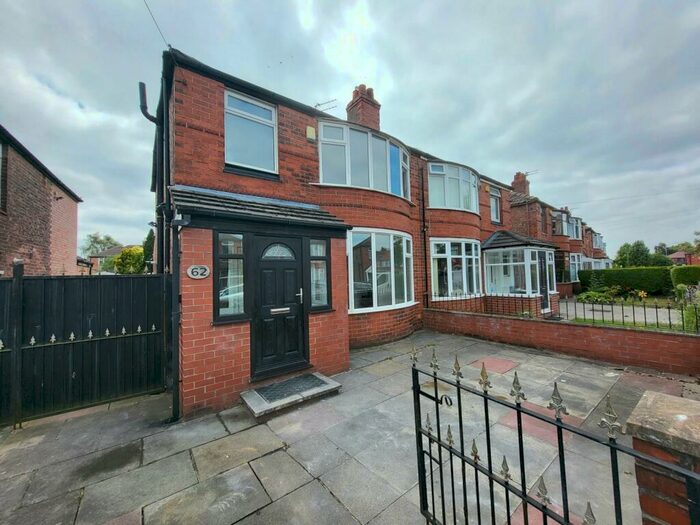 3 Bedroom Semi-Detached House To Rent In Stephens Road, Withington, Manchester, M20