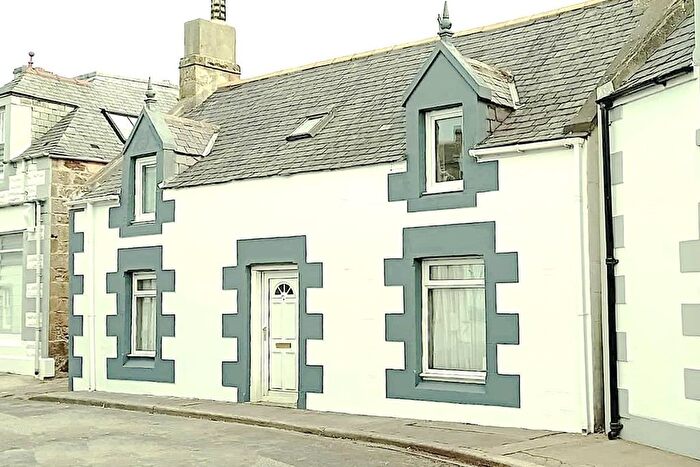 4 Bedroom Detached House For Sale In , Commercial Street, Findochty, AB56