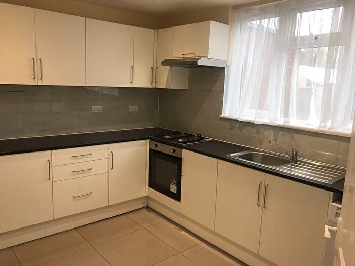 3 Bedroom Terraced House To Rent In Tamar Way, Slough, SL3