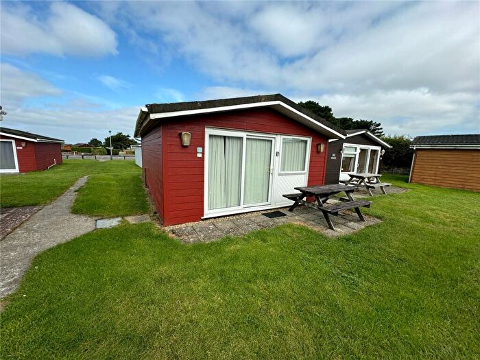2 Bedroom Bungalow For Sale In Atlantic Bays Holiday Park, St Merryn, PL28