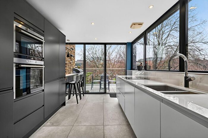 4 Bedroom Flat For Sale In Pearman Street, Waterloo, SE1