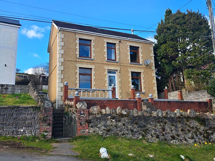 3 Bedroom Detached House For Sale In Fagwr Road, Craig Cefn Parc, Swansea, SA6