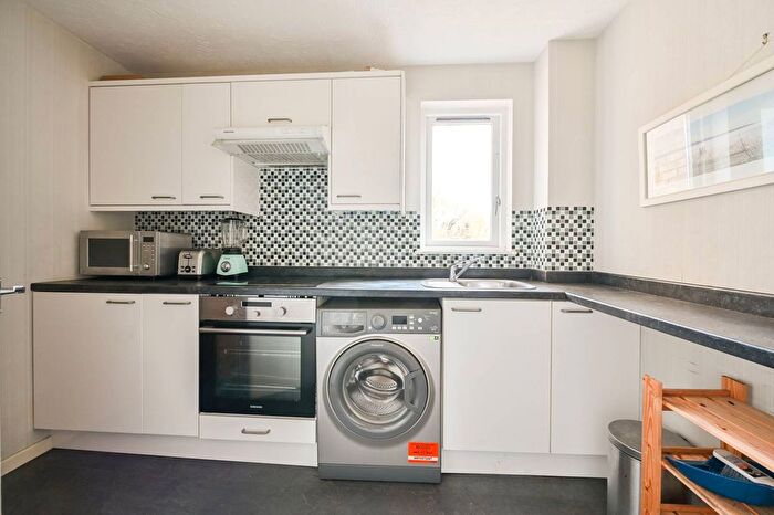 Studio To Rent In Chaucer Drive, South Bermondsey, London, SE1