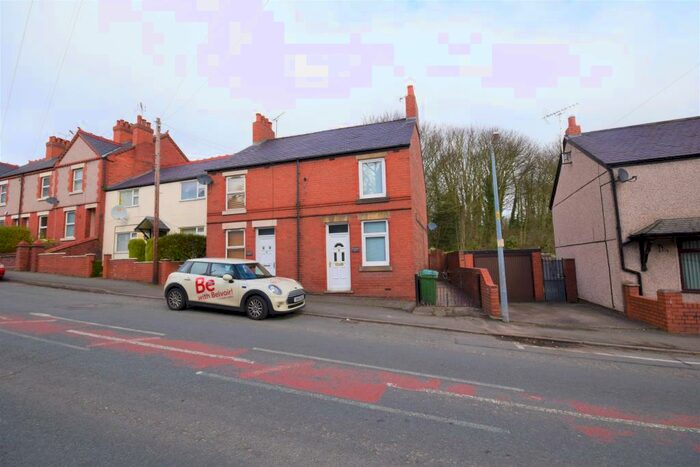 2 Bedroom Detached House To Rent In Gutter Hill, Wrexham, LL14