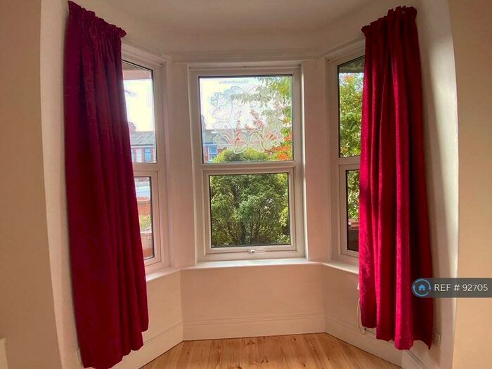 3 Bedroom Terraced House To Rent In Scott Avenue, Manchester, M21