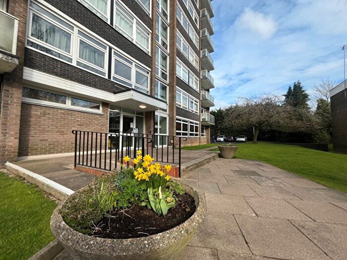 2 Bedroom Apartment To Rent In Richmond Hill Road, Birmingham, B15