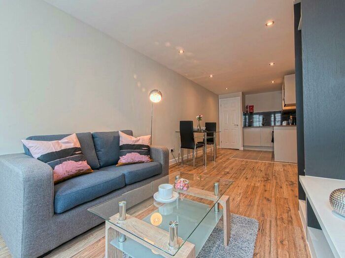 1 Bedroom Apartment To Rent In East Parade, Leeds, #, LS1