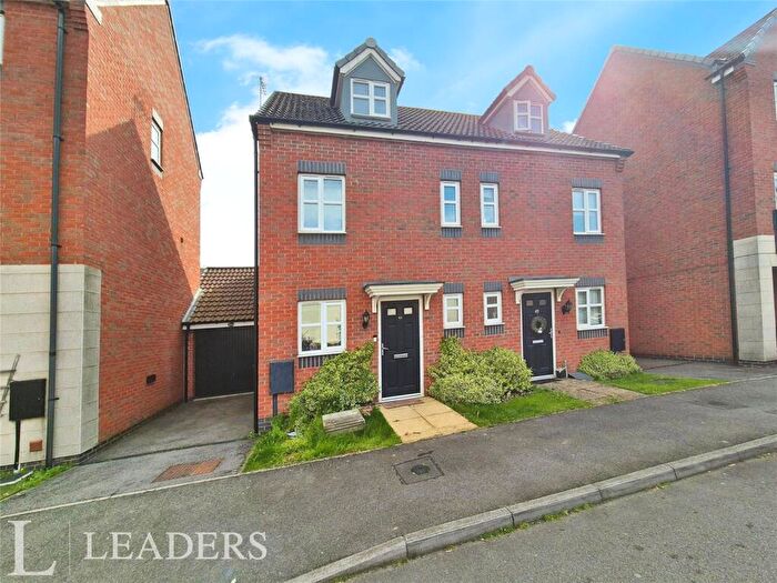 3 Bedroom Semi-Detached House For Sale In Girton Way, Mickleover, Derby, DE3