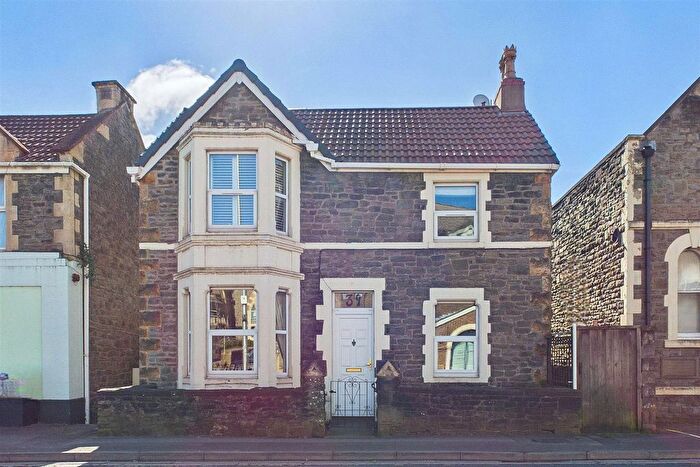 3 Bedroom Detached House For Sale In Old Street, Clevedon, BS21