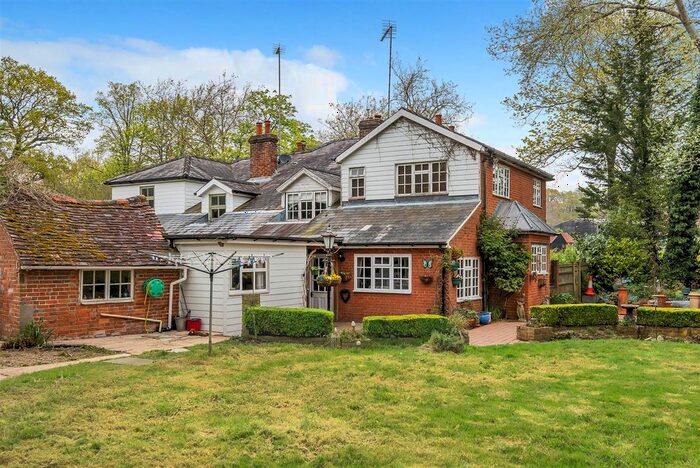 4 Bedroom Country House For Sale In Ashdown Forest, Hartfield, East Sussex, TN7