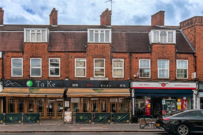 1 Bedroom Flat For Sale In Grosvenor Parade, Uxbridge Road, London, W5