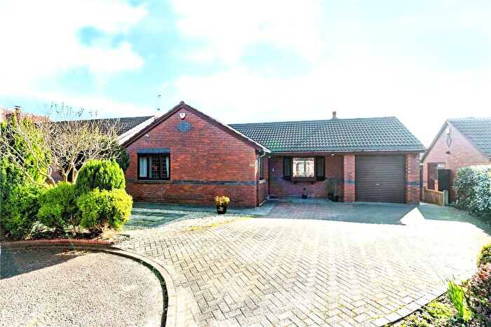 3 Bedroom Bungalow For Sale In Yewtree Grove, Lostock Hall, Preston, Lancashire, PR5