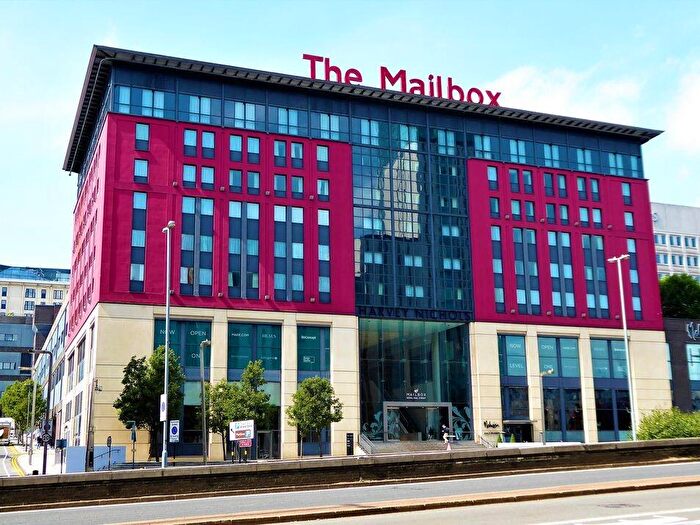 3 Bedroom Apartment For Sale In Wharfside Street, Birmingham, B1