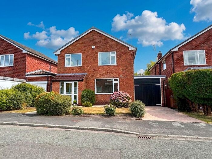 4 Bedroom Detached House For Sale In Ladybridge Avenue, Worsley, M28