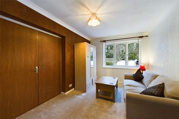 1 Bedroom Apartment To Rent In Saville Gardens, Camberley, Surrey, GU15