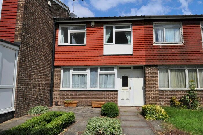 3 Bedroom Terraced House To Rent In Mount Pleasant Walk, Bexley, DA5