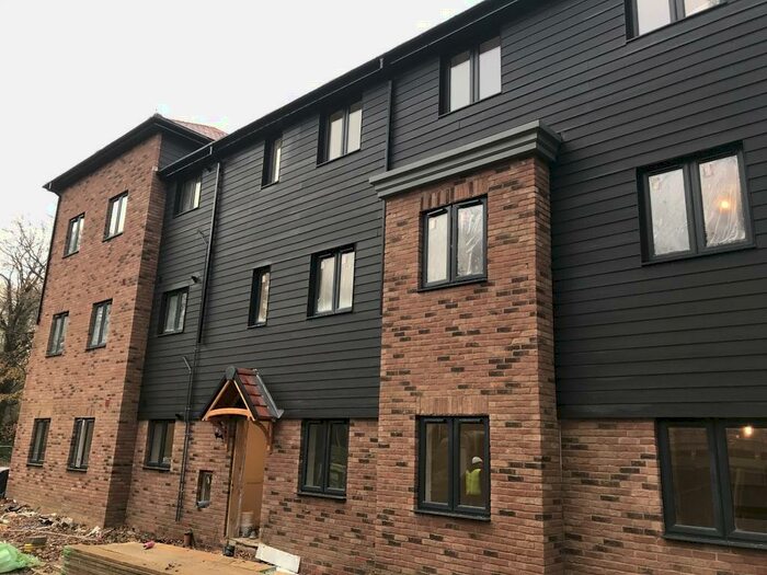 2 Bedroom Flat To Rent In Rathbone Road, Eastleigh, SO50