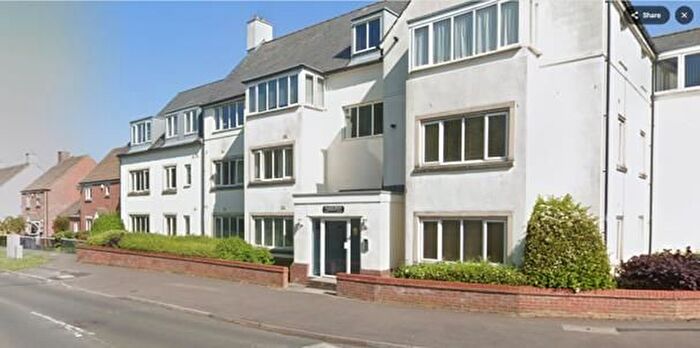 2 Bedroom Flat To Rent In Redhouse Way, Swindon, SN25