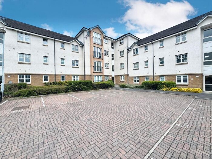 2 Bedroom Flat For Sale In Sun Gardens, Thornaby, Stockton-On-Tees, TS17