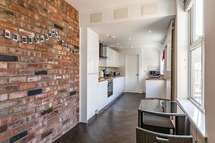 5 Bedroom Terraced House To Rent In Scorer Street, Lincoln, LN5