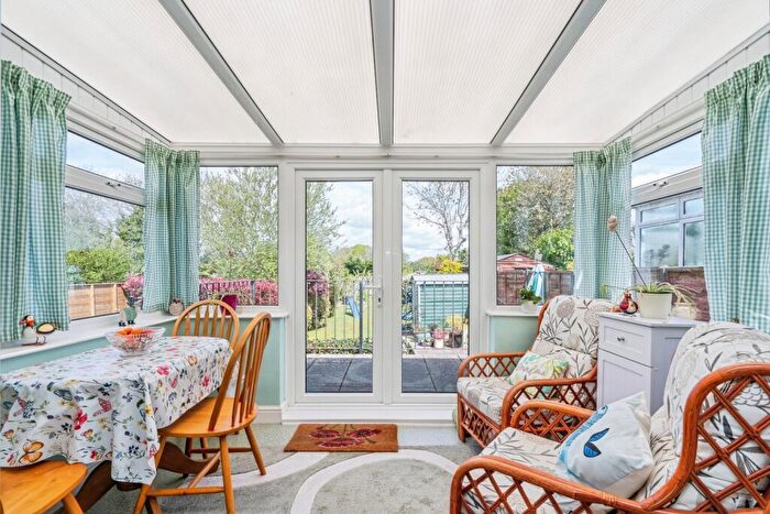 2 Bedroom Bungalow For Sale In Frances Road, Purbrook, Waterlooville, Hampshire, PO7