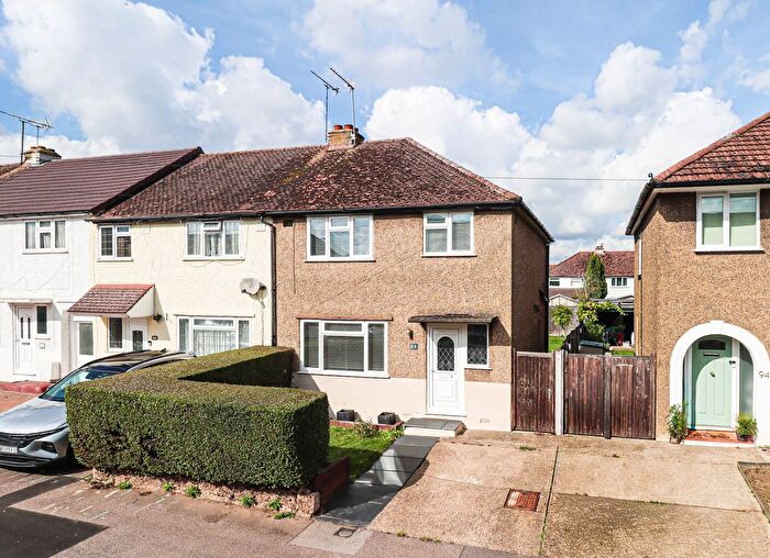 3 Bedroom End Terrace House For Sale In Kings Road, London Colney, AL2