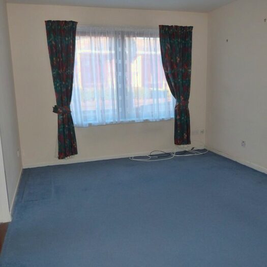 2 Bedroom Flat To Rent In Florence Place, Perth, PH1