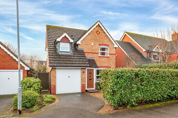 3 Bedroom Detached House For Sale In Tabberer Close, Oakham, LE15