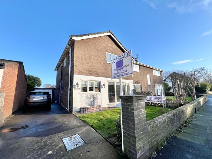 3 Bedroom Semi-Detached House For Sale In Deerhurst Road, Cleveleys, FY5
