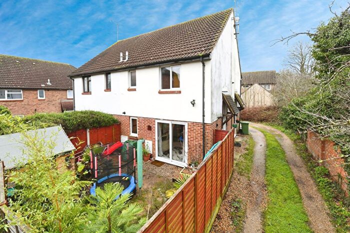1 Bedroom End Of Terrace House For Sale In Tabor Road, Colchester, Essex, CO1