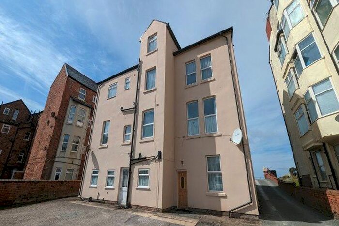 2 Bedroom Flat To Rent In Promenade, Southport, PR9