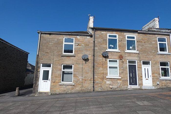 2 Bedroom End Of Terrace House To Rent In Half Moon Lane, Spennymoor, DL16