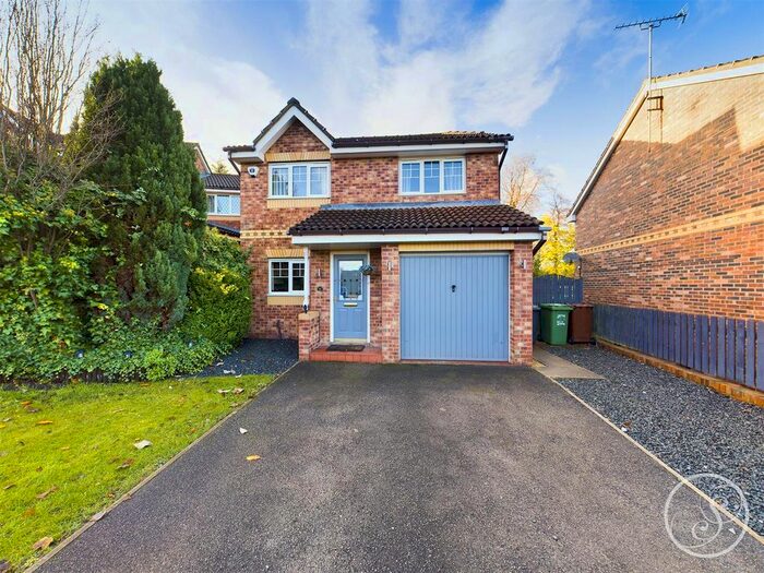 3 Bedroom Detached House To Rent In Lime Tree Close, Woodlesford, Leeds, LS26