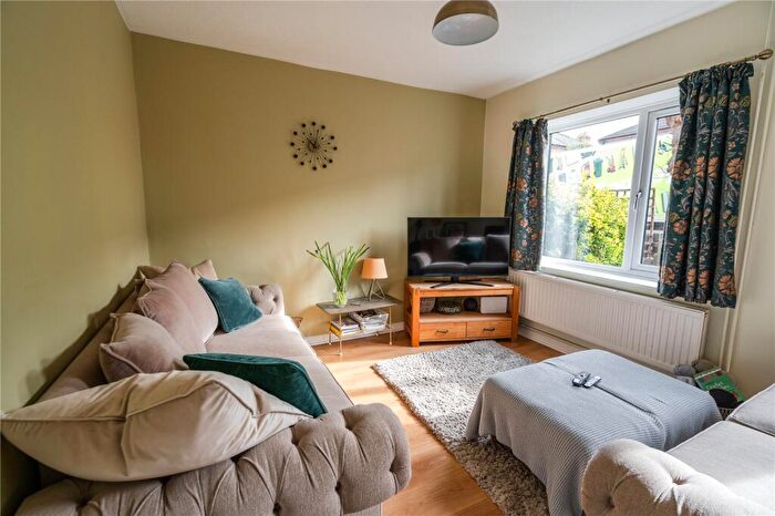 2 Bedroom Terraced House For Sale In Manningtree Close, Grimsby, Lincolnshire, DN32