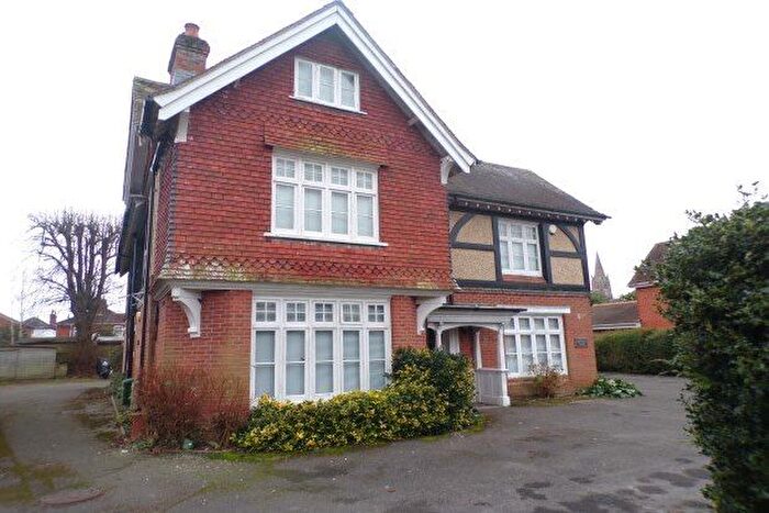 1 Bedroom Flat To Rent In Empress House, Lyndhurst, SO43