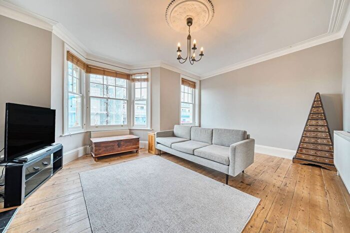 1 Bedroom Flat To Rent In Woolwich Road, Greenwich, London, SE10