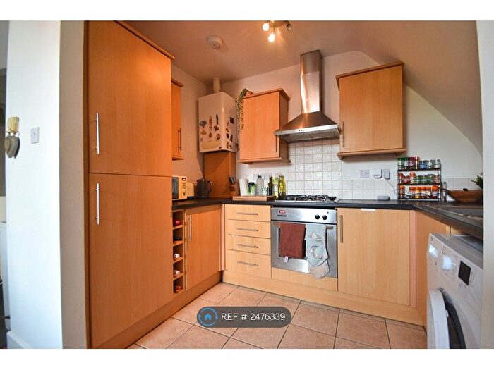 1 Bedroom Flat To Rent In Margate Road, Southsea, PO5