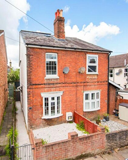 3 Bedroom Semi Detached House For Sale In Auckland Road, Tunbridge Wells, TN1
