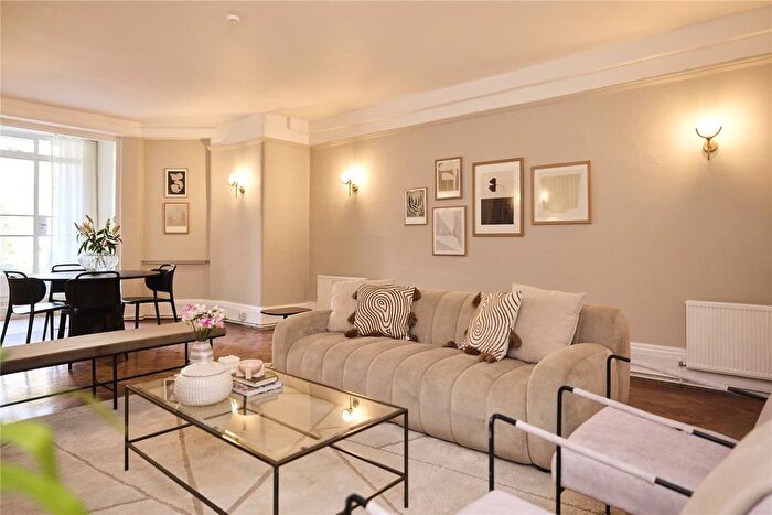 2 Bedroom Flat To Rent In Belsize Park Gardens, London, NW3