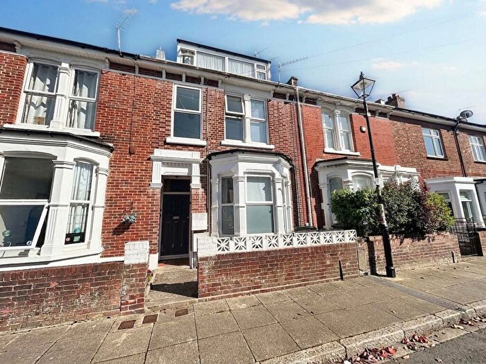 2 Bedroom Flat To Rent In Lowcay Road, Southsea, PO5
