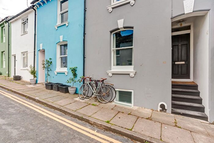 3 Bedroom Terraced House For Sale In Hendon Street, Brighton, BN2